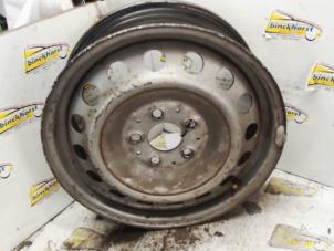 Gebruikte Velg Mercedes Vito (639.6) 2.2 110 CDI 16V Euro 5 Prijs € 21,00 Margeregeling aangeboden door Binckhorst BV