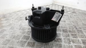 Gebruikte Kachel Ventilatiemotor Lancia Ypsilon (843) 1.2 Prijs € 31,50 Margeregeling aangeboden door Binckhorst BV