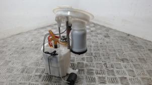 Gebruikte Tank element Pomp BMW 1 serie (F20) 120i 2.0 16V Prijs € 52,50 Margeregeling aangeboden door Binckhorst BV
