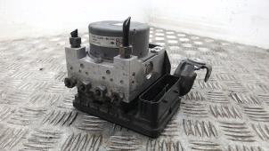 Gebruikte ABS Pomp Ford Galaxy (CK) 2.0 TDCi 150 16V Prijs € 157,50 Margeregeling aangeboden door Binckhorst BV