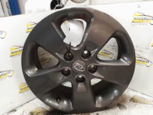 Gebruikte Velg Kia Pro cee'd (EDB3) 1.4 CVVT 16V Prijs € 47,25 Margeregeling aangeboden door Binckhorst BV