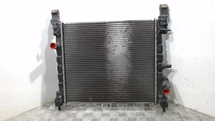 Gebruikte Radiateur Chevrolet Spark (M300) 1.0 16V Prijs € 31,50 Margeregeling aangeboden door Binckhorst BV