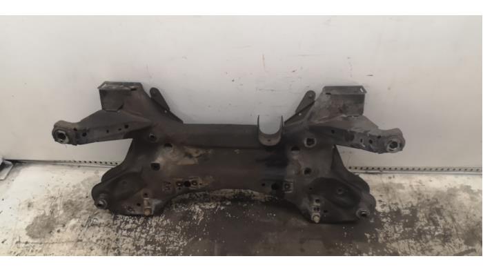 Gebruikte Subframe Renault Master III (MA/MB/MC/MD/MH/MF/MG/MH) 2.3 dCi 16V Prijs € 99,75 Margeregeling aangeboden door Binckhorst BV