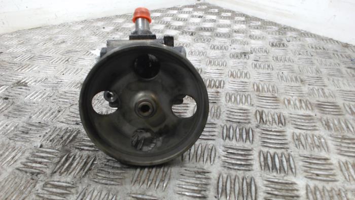 Gebruikte Servopomp Fiat Scudo (270) 1.6 D Multijet Prijs € 42,00 Margeregeling aangeboden door Binckhorst BV