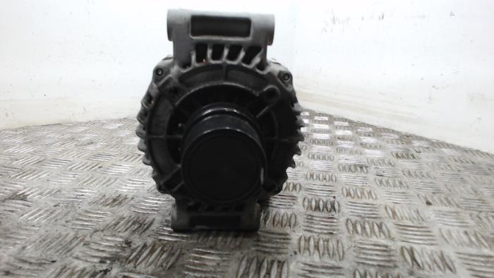 Gebruikte Dynamo Opel Karl 1.0 12V Prijs € 42,00 Margeregeling aangeboden door Binckhorst BV