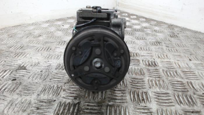 Gebruikte Aircopomp Opel Karl 1.0 12V Prijs € 52,50 Margeregeling aangeboden door Binckhorst BV
