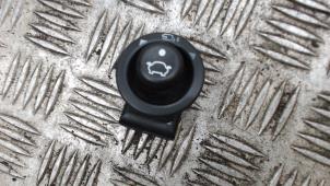 Gebruikte Schakelaar Spiegel Ford Fiesta 6 (JA8) 1.25 16V Prijs € 10,50 Margeregeling aangeboden door Binckhorst BV