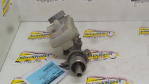 Gebruikte Hoofdremcilinder Opel Agila (A) 1.0 12V Prijs € 26,25 Margeregeling aangeboden door Binckhorst BV