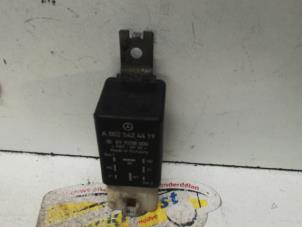 Gebruikte Koelvin relais Mercedes Vito (639.7) 2.2 115 CDI 16V Prijs op aanvraag aangeboden door Binckhorst BV