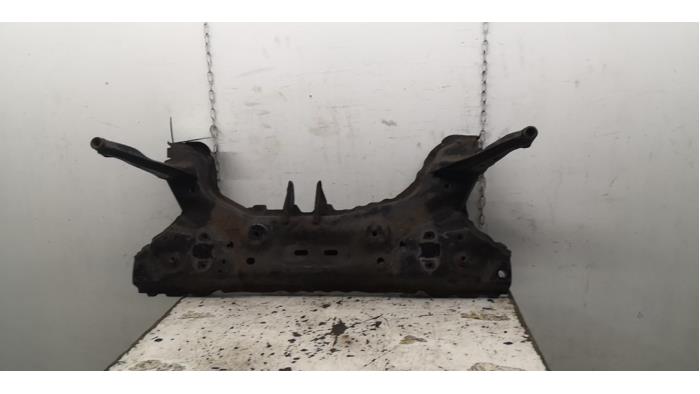 Gebruikte Subframe Mazda 2 (DE) 1.3 16V S-VT Prijs € 47,25 Margeregeling aangeboden door Binckhorst BV
