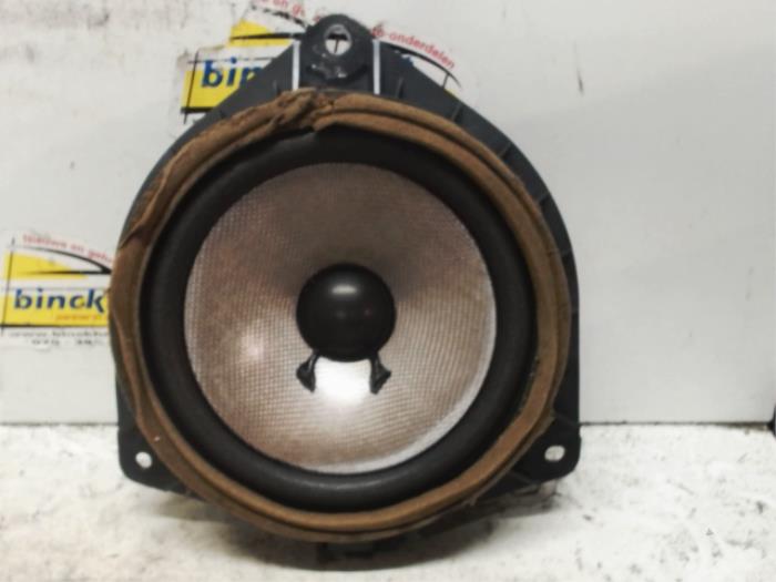 Gebruikte Luidspreker Toyota Avensis Wagon (T27) 2.2 16V D-4D-F 150 Prijs € 10,50 Margeregeling aangeboden door Binckhorst BV