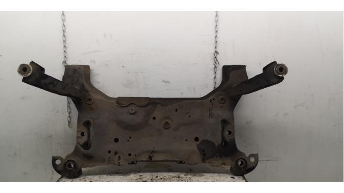 Gebruikte Subframe Ford Transit Connect (PJ2) 1.6 TDCi 16V 95 Prijs € 52,50 Margeregeling aangeboden door Binckhorst BV