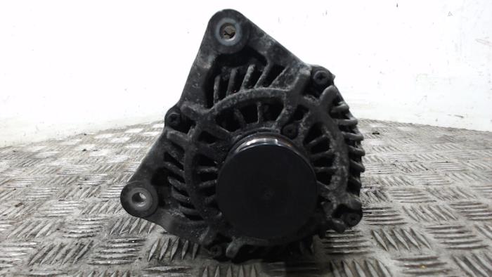 Gebruikte Dynamo Renault Grand Scénic III (JZ) 1.4 16V TCe 130 Prijs € 72,45 Margeregeling aangeboden door Binckhorst BV