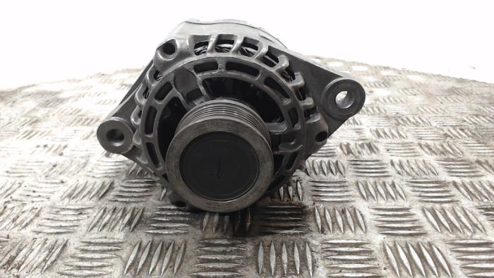 Gebruikte Dynamo Opel Zafira (M75) 1.9 CDTI 16V Prijs € 47,25 Margeregeling aangeboden door Binckhorst BV