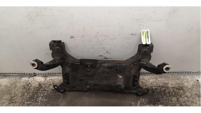 Gebruikte Subframe Ford Grand C-Max (DXA) 2.0 TDCi 16V Prijs € 52,50 Margeregeling aangeboden door Binckhorst BV