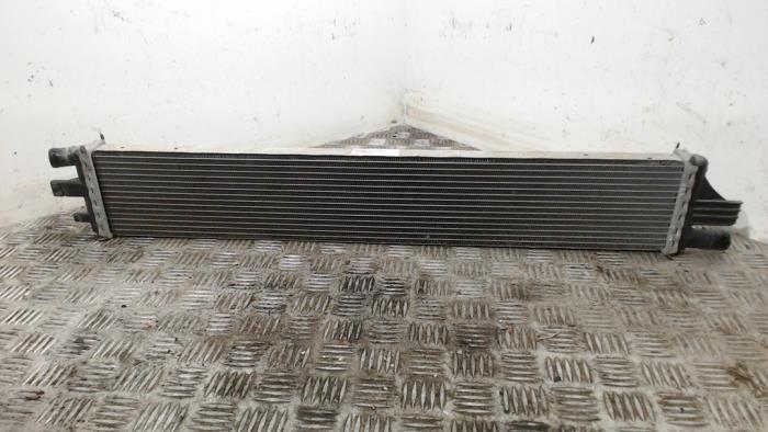 Gebruikte Radiateur Renault Master III (MA/MB/MC/MD/MH/MF/MG/MH) 2.3 dCi 145 16V Prijs € 36,75 Margeregeling aangeboden door Binckhorst BV