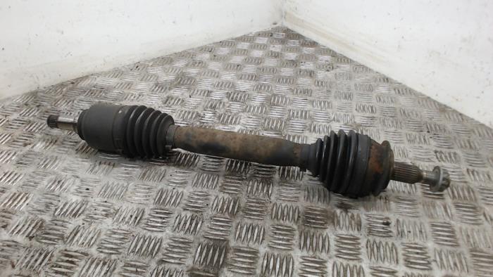 Gebruikte Steekas links-voor Mercedes A (W169) 2.0 A-200 5-Drs. Prijs € 52,50 Margeregeling aangeboden door Binckhorst BV