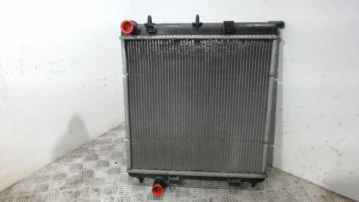 Gebruikte Radiateur Citroen C3 (SC) 1.0 Vti 68 12V Prijs € 31,50 Margeregeling aangeboden door Binckhorst BV