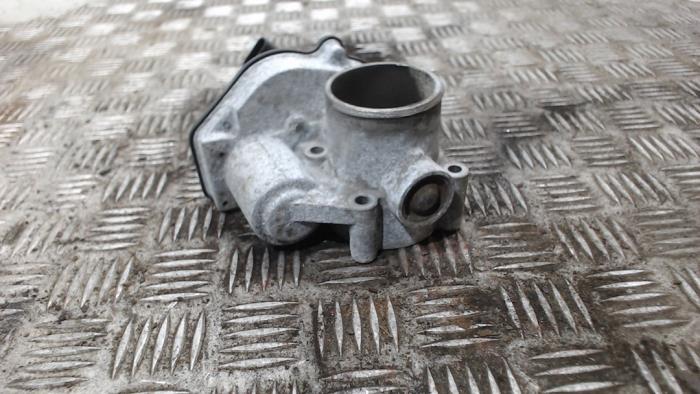 Gebruikte Gasklephuis Ford Focus 2 1.6 16V Prijs € 36,75 Margeregeling aangeboden door Binckhorst BV