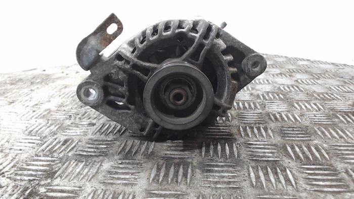 Gebruikte Dynamo Peugeot 107 1.0 12V Prijs € 42,00 Margeregeling aangeboden door Binckhorst BV