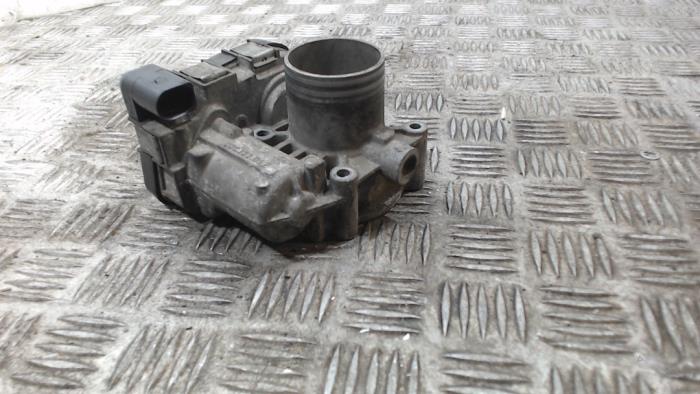 Gebruikte Gasklephuis Volkswagen Golf V (1K1) 1.4 16V Prijs € 31,50 Margeregeling aangeboden door Binckhorst BV