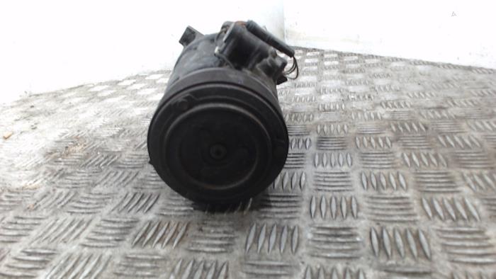 Gebruikte Aircopomp BMW 3 serie Touring (E91) 320i 16V Prijs € 52,50 Margeregeling aangeboden door Binckhorst BV