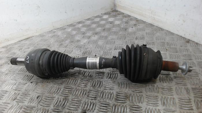 Usados Steekas links-voor Mercedes B (W246/W242) 1.6 B-200 BlueEFFICIENCY Turbo 16V Precio € 52,50 Norma de margen ofrecido por Binckhorst BV