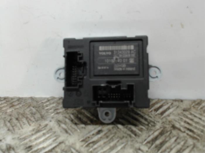 Gebruikte Sam module Volvo XC60 I (DZ) 2.5 T5 20V AWD Prijs € 31,50 Margeregeling aangeboden door Binckhorst BV