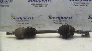 Gebruikte Steekas links-voor Opel Astra G (F08/48) 1.7 DTL Prijs € 42,00 Margeregeling aangeboden door Binckhorst BV