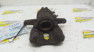 Gebruikte Remklauw (Tang) rechts-voor Citroen C2 (JM) 1.4 Prijs € 26,25 Margeregeling aangeboden door Binckhorst BV