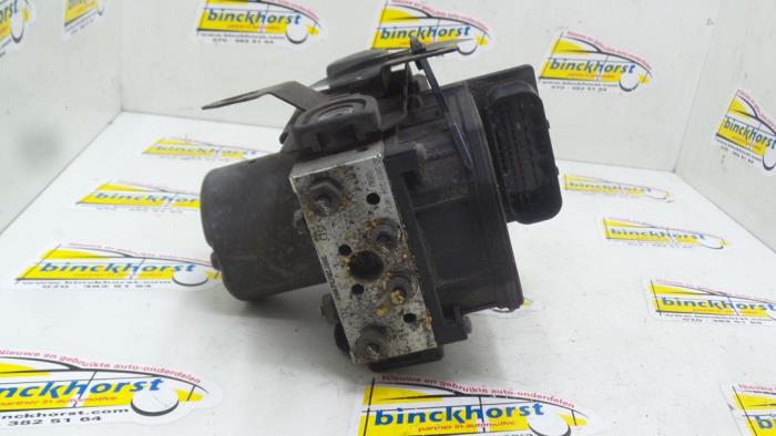 Gebruikte ABS Pomp Alfa Romeo 147 (937) 1.6 HP Twin Spark 16V Prijs € 84,00 Margeregeling aangeboden door Binckhorst BV