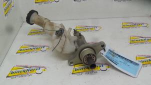 Gebruikte Hoofdremcilinder Renault Clio III (BR/CR) 1.5 dCi 85 Prijs € 19,95 Margeregeling aangeboden door Binckhorst BV