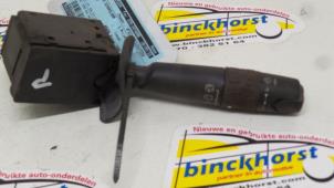 Gebruikte Ruitenwis Schakelaar Peugeot 806 2.0 SR,SV Prijs € 21,00 Margeregeling aangeboden door Binckhorst BV