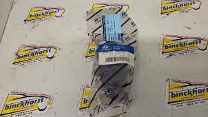 Nieuwe Spiegel Schakelaar Hyundai Santafe Prijs € 59,97 Inclusief btw aangeboden door Binckhorst BV