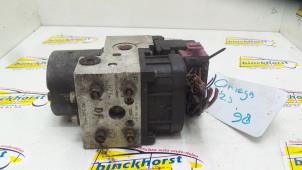 Gebruikte ABS Pomp Opel Omega Prijs € 105,00 Margeregeling aangeboden door Binckhorst BV