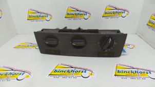 Gebruikte Chaufage Bedieningspaneel Volvo S40 (VS) 1.8 16V Prijs € 31,50 Margeregeling aangeboden door Binckhorst BV