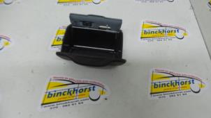 Gebruikte Asbak voor Daihatsu Cuore (L251/271/276) 1.0 12V Prijs € 10,50 Margeregeling aangeboden door Binckhorst BV