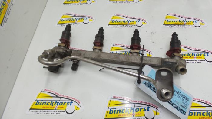 Gebruikte Galerij (Injectie) Opel Vectra B (38) 1.8 16V Ecotec Prijs € 52,50 Margeregeling aangeboden door Binckhorst BV