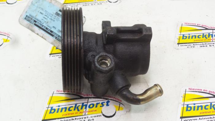 Gebruikte Pomp Servo Citroen Berlingo 1.9 D Prijs € 47,25 Margeregeling aangeboden door Binckhorst BV