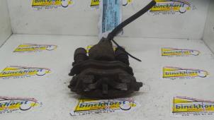 Gebruikte Remklauw (Tang) rechts-achter Chrysler PT Cruiser 2.0 16V Prijs € 52,50 Margeregeling aangeboden door Binckhorst BV