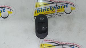 Gebruikte Schakelaar Koplamp Ihv Ford Fiesta Prijs € 10,50 Margeregeling aangeboden door Binckhorst BV