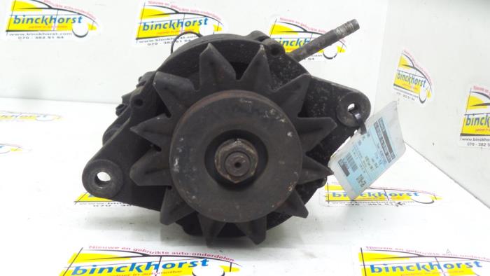 Gebruikte Dynamo Opel Corsa B (73/78/79) 1.5D Prijs € 52,50 Margeregeling aangeboden door Binckhorst BV