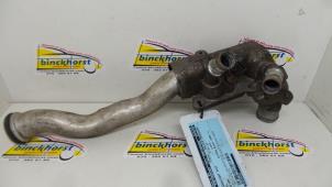 Gebruikte Thermostaathuis Opel Zafira (F75) 2.2 16V Prijs € 33,08 Margeregeling aangeboden door Binckhorst BV