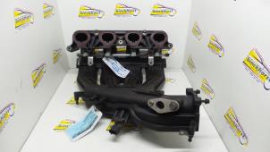 Gebruikte Inlaatspruitstuk Chrysler PT Cruiser 2.0 16V Prijs € 63,00 Margeregeling aangeboden door Binckhorst BV