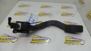 Gebruikte Gaspedaal Peugeot 1007 (KM) 1.4 Prijs € 63,00 Margeregeling aangeboden door Binckhorst BV