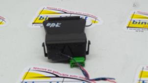 Gebruikte Sensor regen Mazda 6 SportBreak (GJ/GH/GL) 2.2 SkyActiv-D 150 16V Prijs € 36,75 Margeregeling aangeboden door Binckhorst BV