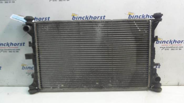 Gebruikte Radiateur Ford Focus 1 Wagon 1.8 TDdi Prijs € 31,50 Margeregeling aangeboden door Binckhorst BV