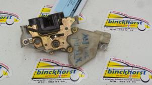 Gebruikte Deurslot Mechaniek 4Deurs rechts-voor Nissan X-Trail Prijs € 52,50 Margeregeling aangeboden door Binckhorst BV