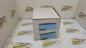 Nieuwe Pinker rechts Fiat Uno Prijs € 9,53 Inclusief btw aangeboden door Binckhorst BV