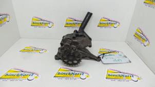 Gebruikte Oliepomp Mercedes Vito (638.0) 2.2 CDI 108 16V Prijs € 42,00 Margeregeling aangeboden door Binckhorst BV